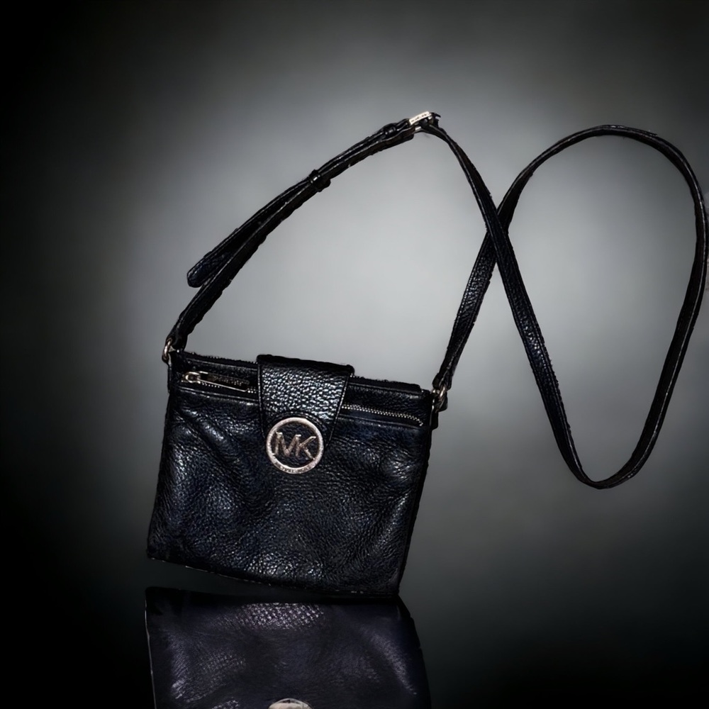 Michael Kors Fulton Black Pebbled Leather Crossbody